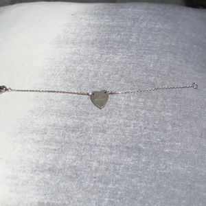 Gucci silver heart bracelet